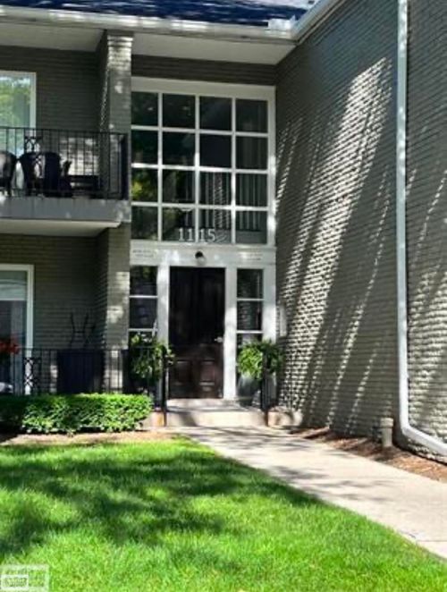 1115 N Old Woodward Ave, Birmingham, MI, 48009-5437 | Card Image