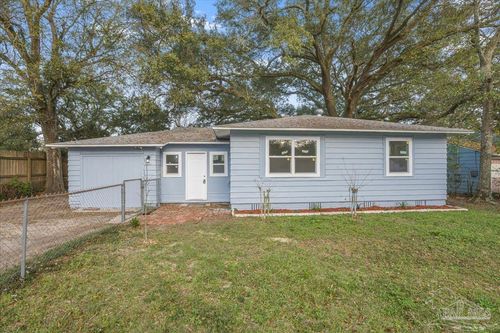 8 Mindoro Cir, Pensacola, FL, 32507-2068 | Card Image