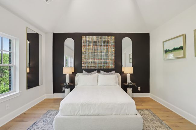 Image of model home with similar floorplan. | Image 12