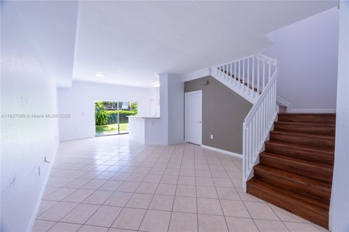 apt-7-8900 W Flagler St, Miami, FL, 33174-3915 | Card Image