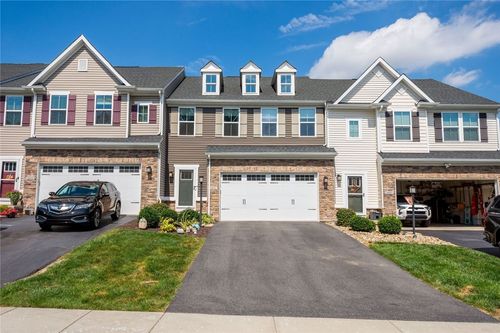 1435 Deer Creek Crossing Dr, Canonsburg, PA, 15317-3918 | Card Image