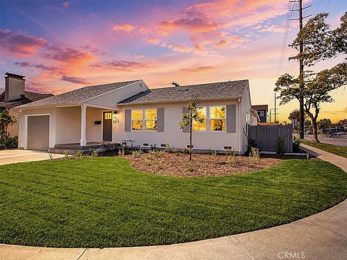 2171 Stearnlee Ave, Long Beach, CA, 90815-2947 | Card Image