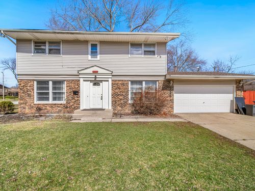 1421 Heather Dr, Aurora, IL, 60506-1911 | Card Image
