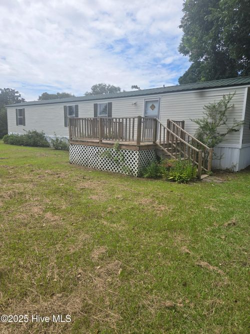 268 Gardenia St, Kinston, NC, 28504-6384 | Card Image