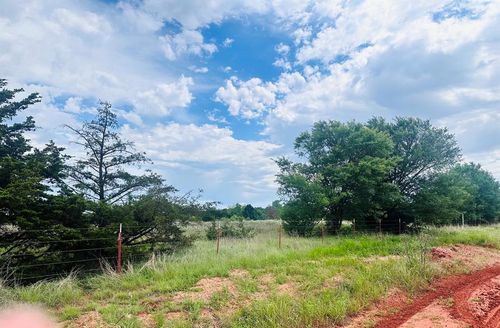 21115 Ne 146th St, Luther, OK, 73054 | Card Image