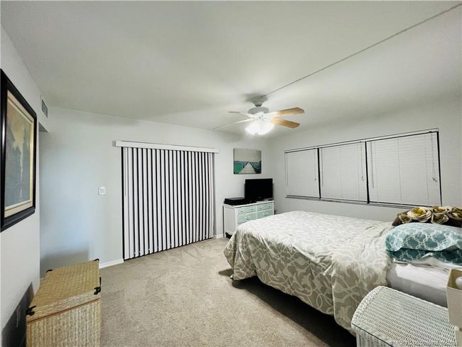 APT-401 - 10044 Ocean Dr, Condo with 3 bedrooms, 2 bathrooms and null parking in Jensen Beach FL | Image 52