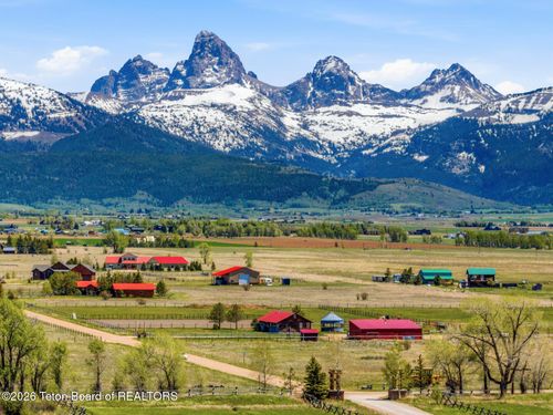 1871 Fischer Ln, Tetonia, ID, 83452-5049 | Card Image