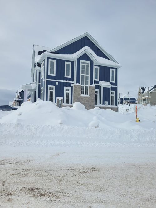 6 Aldwinckle Ave, Oro Medonte, ON, L0L2L0 | Card Image