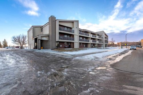 203-5607 31 St, Lloydminster, AB, T9V2H3 | Card Image