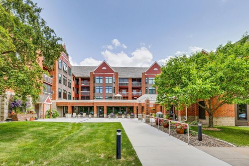 apt-307-500 County Road B W, Roseville, MN, 55113-6660 | Card Image
