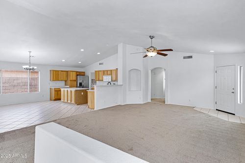 10841 E Wier Ave, Mesa, AZ, 85208-7600 | Card Image