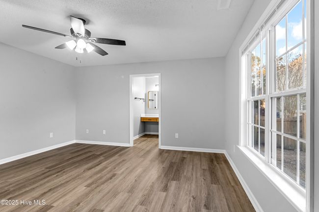 401 Pebble Ln, House other with 3 bedrooms, 2 bathrooms and 2 parking in Jacksonville NC | Image 12