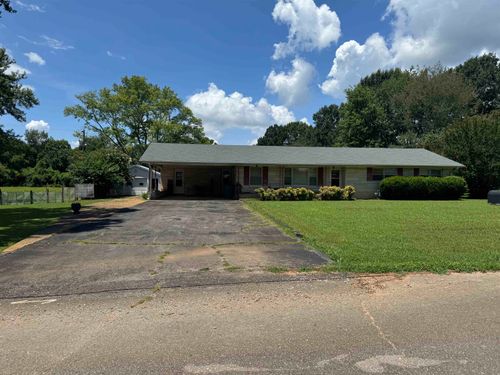 137 County Road 420, Killen, AL, 35645-7745 | Card Image