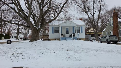 542 Whitney Ave, Winthrop Harbor, IL, 60096-1360 | Card Image