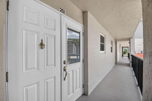201-3425 Via Poinciana, Lake Worth, FL, 33467 | Card Image