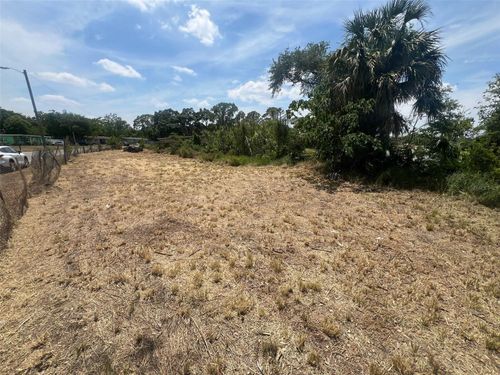 241 Ronnie Cir, ORLANDO, FL, 32811-1532 | Card Image