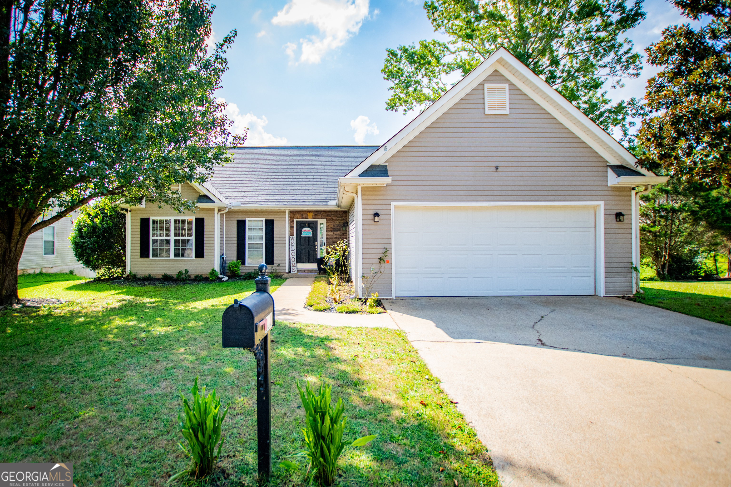 Turtle Pointe Dr, Carrollton, GA 30116