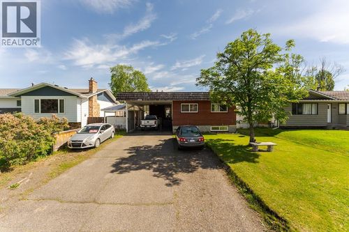 1086 Limestone Cres, Prince George, BC, V2M4Z2 | Card Image