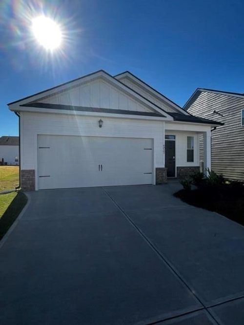 6027 Beadlow St, Aiken, SC, 29801-1185 | Card Image