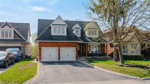 79 Holbrook Cres, Cambridge, ON, N1T1V7 | Card Image