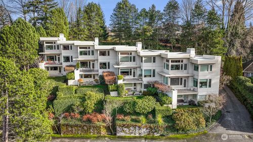 c-3308 81st Pl Se, Mercer Island, WA, 98040-3034 | Card Image