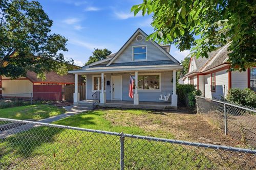 2211 W Gardner Ave, Spokane, WA, 99201 | Card Image