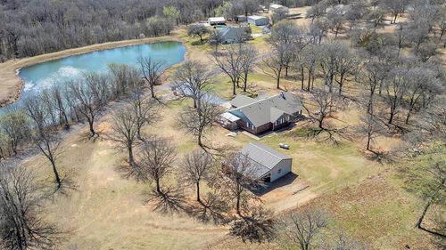 34297 E County Road 1517, Paoli, OK, 73074-9659 | Card Image