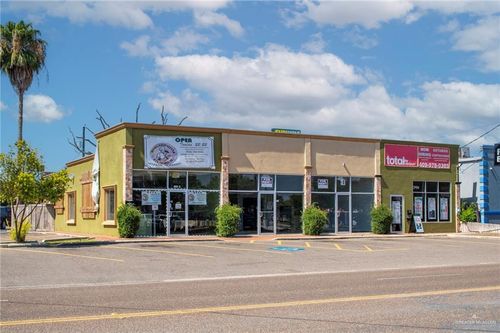 1037 W Duranta Ave, Alamo, TX, 78516-2340 | Card Image