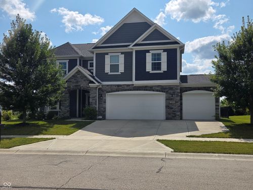 15973 Trestle Dr, Westfield, IN, 46074-7874 | Card Image