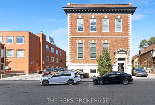 43 Eccles St, Ottawa, ON, K1R6S3 | Card Image