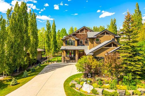 10 Spring Valley Pl Sw, Calgary, AB, T3H4V1 | Card Image