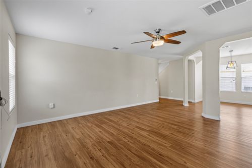 9004 Berryline Cv, Austin, TX, 78724-7244 | Card Image