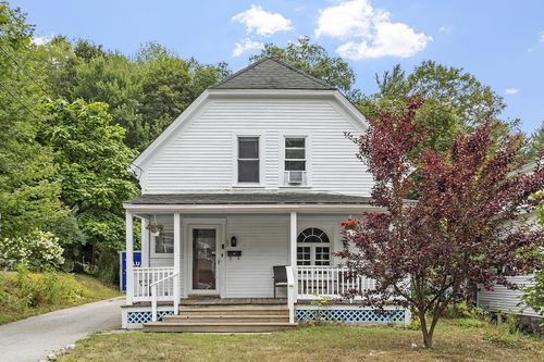 65 Church St, Newport, NH, 03773-1901 | Card Image