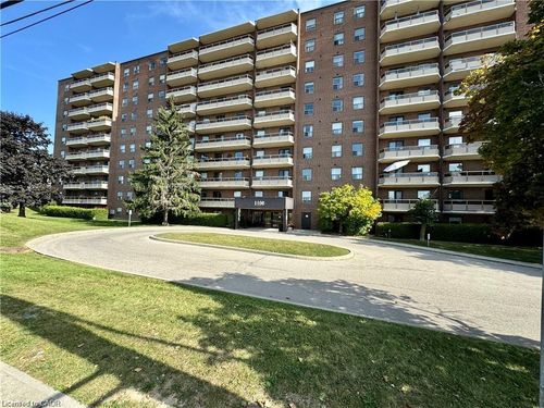 808-1100 Courtland Ave E, Kitchener, ON, N2C2H9 | Card Image