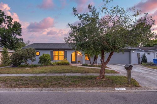 4608 Southbreeze Dr, TAMPA, FL, 33624-1632 | Card Image