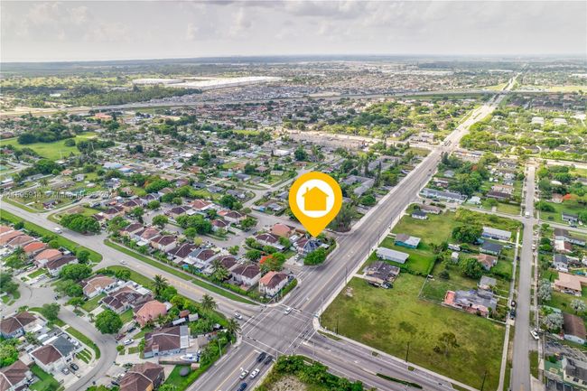 13688 Sw 264 Th Ter, House other with 4 bedrooms, 3 bathrooms and null parking in Homestead FL | Image 38