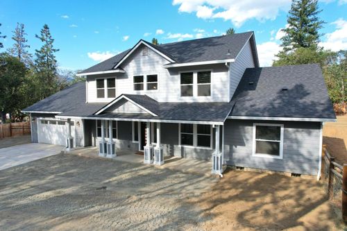 588 Upper Applegate Rd, Jacksonville, OR, 97530-9184 | Card Image