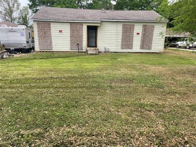 1450 Trinity Avenue, House other with 3 bedrooms, 1 bathrooms and null parking in Port Arthur TX | Image 2