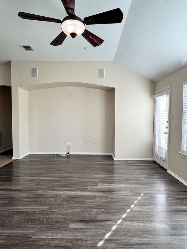 10409 Nelson Dr, House other with 3 bedrooms, 2 bathrooms and null parking in Benbrook TX | Image 18