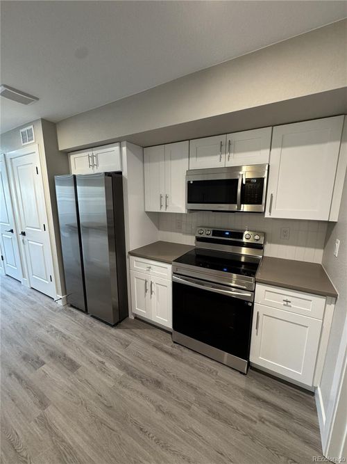 unit-4-1652 N Lafayette St, Denver, CO, 80218-1785 | Card Image