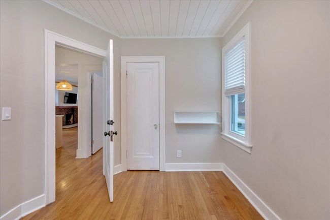 29-271EWoodlandSt_168 | Image 18