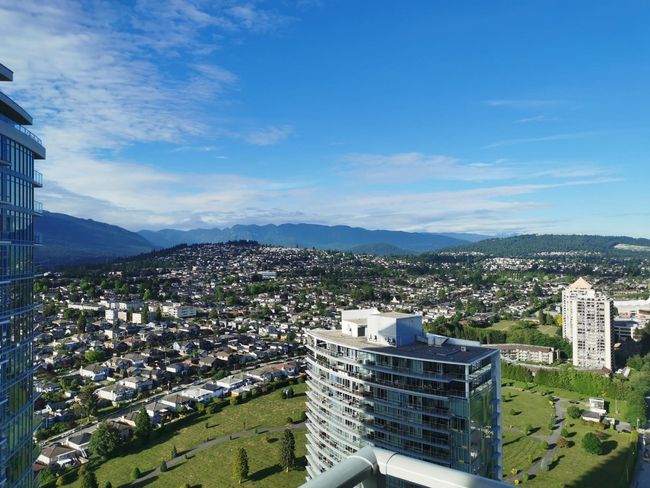 4009 - 1888 Gilmore Avenue, Condo with 1 bedrooms, 0 bathrooms and 1 parking in Burnaby BC | Image 1