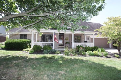 5555 Royal Troon Way, Avon, IN, 46123-8827 | Card Image