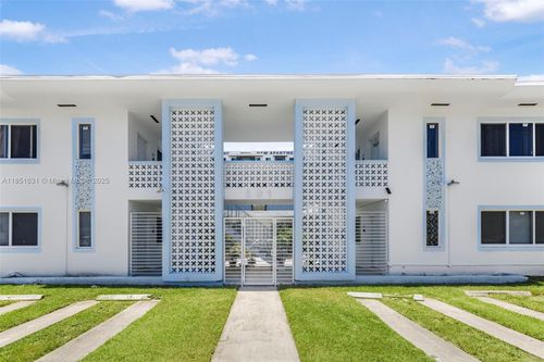apt-6-501 Ne 82nd Ter, Miami, FL, 33138-4037 | Card Image