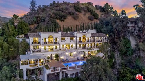 2321 Castilian Dr, Los Angeles, CA, 90068 | Card Image