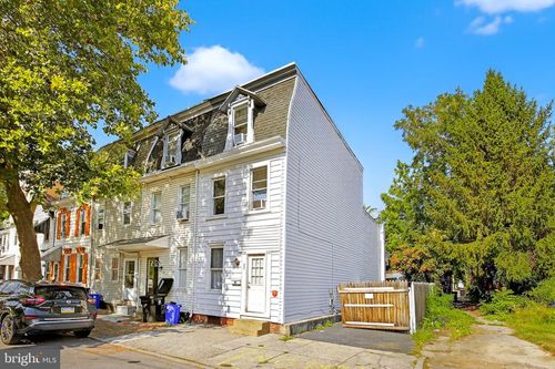 29 N 12th St, HARRISBURG, PA, 17103-2202 | Card Image