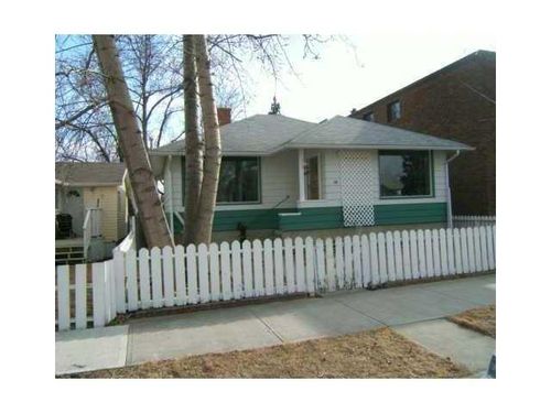 35 4 Avenue Se, High River, AB, T1V1G3 | Card Image