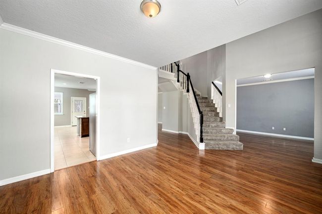 The formal dining has direct access to the kitchen for ease of serving | Image 7