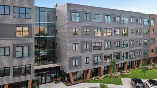 apt-333-1850 Green Bay Rd, Highland Park, IL, 60035-3468 | Card Image