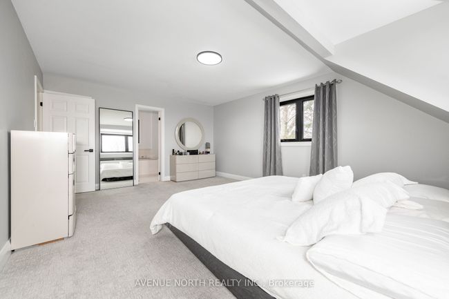 9088 Mitch Owens Rd, House other with 5 bedrooms, 3 bathrooms and 6 parking in Edwards ON | Image 25